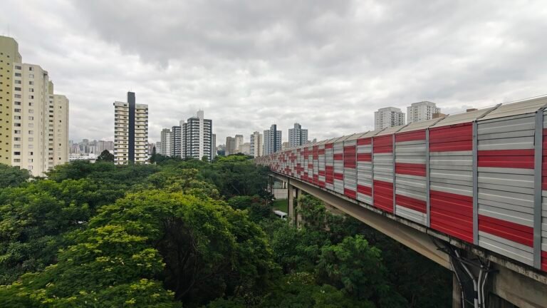 Brás metro station (Line 3-Red), São Paulo, Brazil