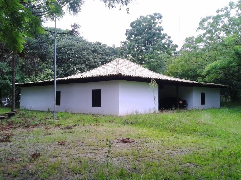 Casa do Sertanista, Caxingui, distrito do Butantã, São Paulo, SP, Brasil.