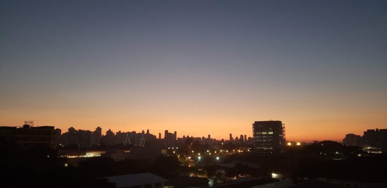After a bad night, the sunrise reminds me that another day just started.
