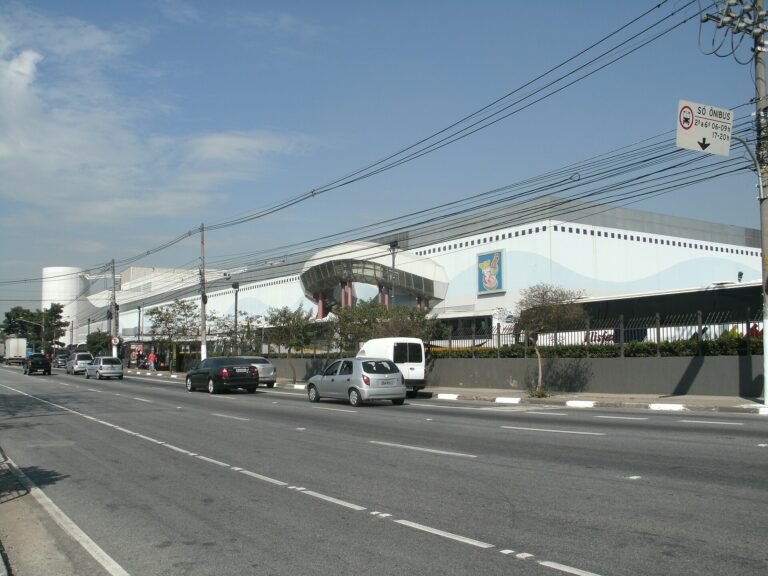 Shopping SP Market - Avenida das Nações Unidas, 22540 - Jurubatuba