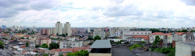 vista da rua GIUSEPPE VERDI - VILA CAMPESTRE - SP