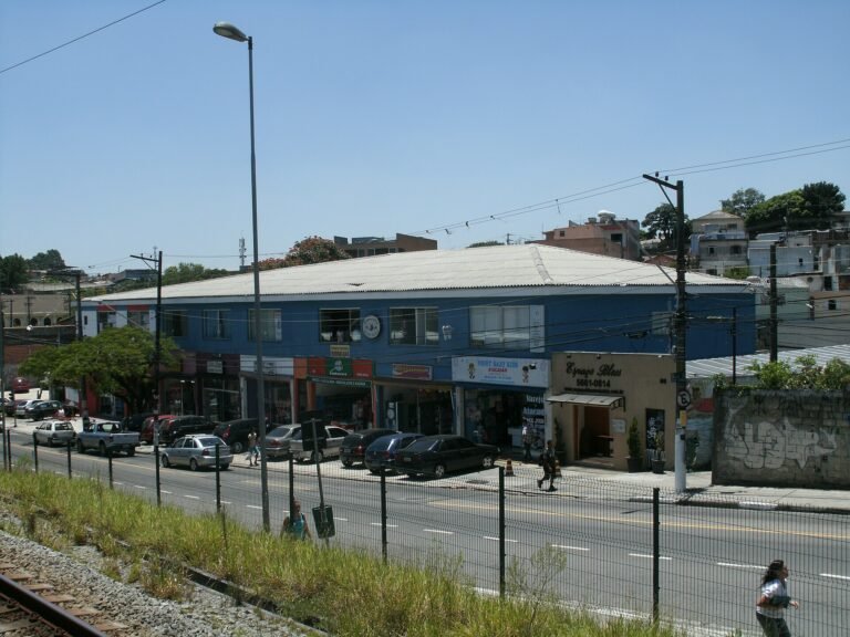 Comercio na Rua Jequirituba - Estação Primavera Interlagos