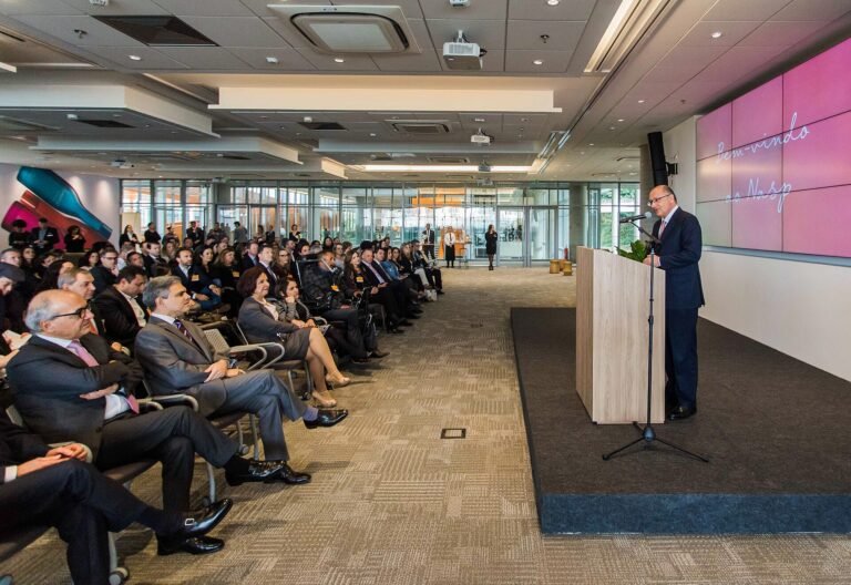 O Governador do Estado de São Paulo, Geraldo Alckmin, participou da Cerimônia de Inauguração da matriz da Natura Cosméti