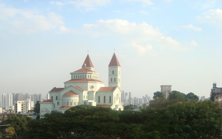Penha's New Church in São Paulo (Brazil)
