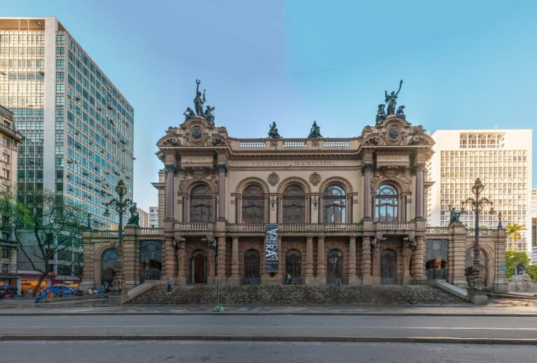 Panorama of the front of the Theatro Municipal. São Paulo, Brazil.