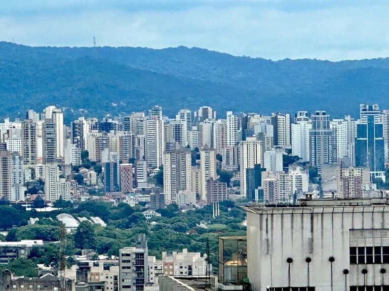 Zona Norte de Sao Paulo e Serra da Cantareira, Mirante do Vale.