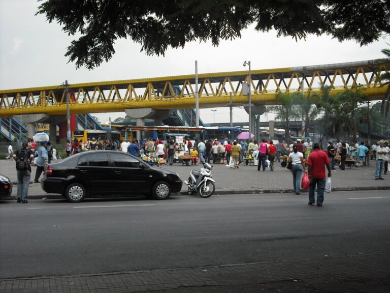 Parque . Dom . Pedro . I I . Sé, São Paulo, Brasil . 38