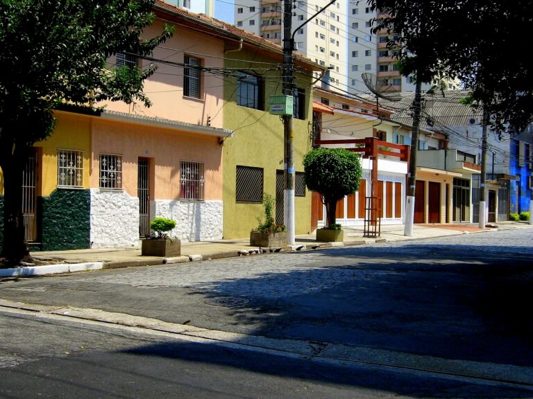 Rua Platina, Tatuape, Sao Paulo