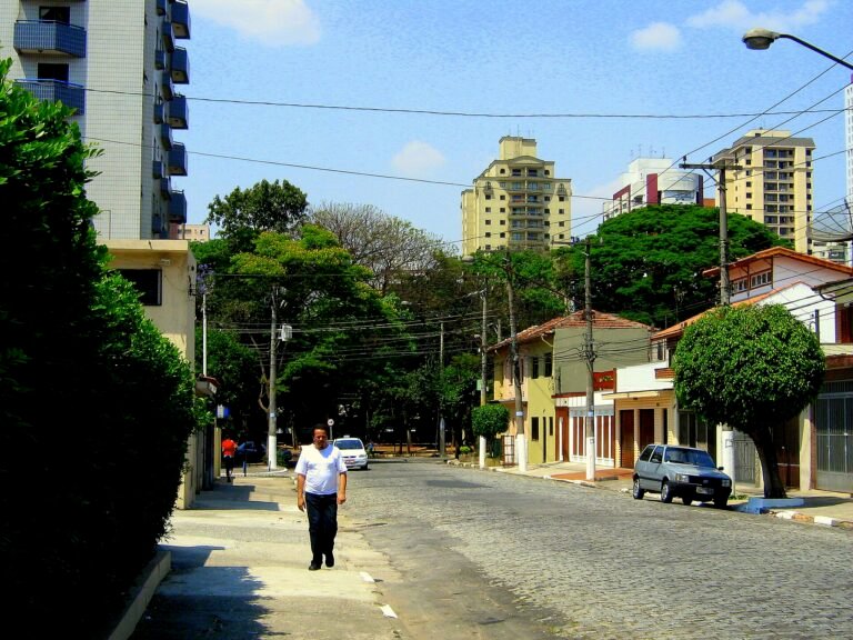 Rua Platina, Tatuape, Sao Paulo