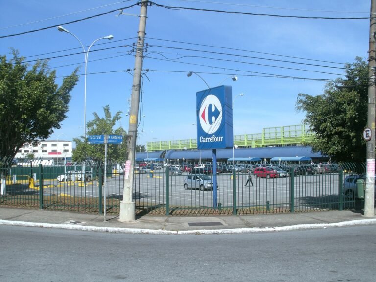 Carrefour Hipermercado - Avenida Tucuruvi, 248