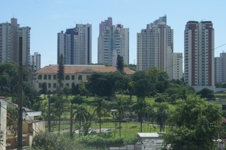 Skyline do Jardim Anália Franco, o bairro mais nobre da Zona Leste de São Paulo, Brasil.
